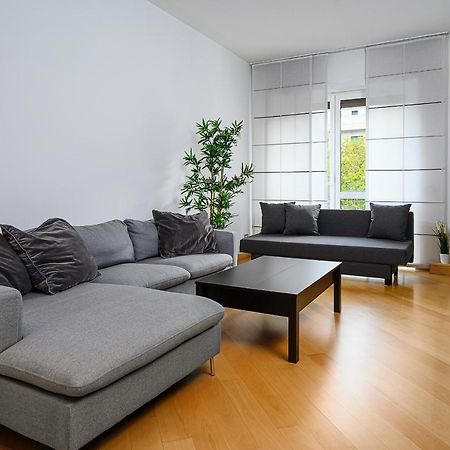 Stylish Condo Garibaldi Sempione 85M2 - Self Check-In Milan Exterior photo