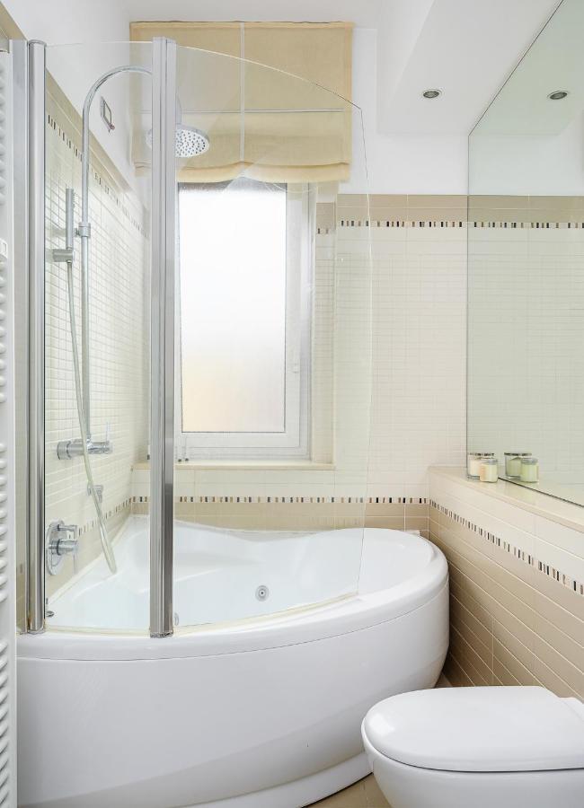 Stylish Condo Garibaldi Sempione 85M2 - Self Check-In Milan Exterior photo
